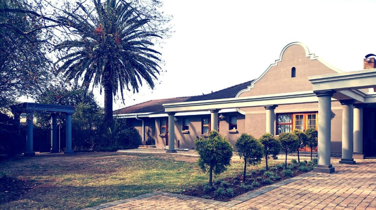 Kromdraai Guest Rooms Krugersdorp Zewnętrze zdjęcie